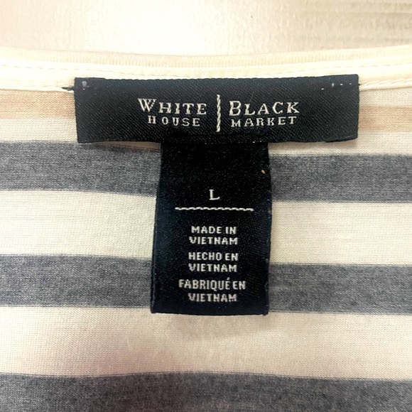 White House Black Market Grey White Beige Stripe V-Neck Pullover Top Sz L - Picture 3 of 5